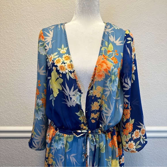 Guess Floral Kimono Size Medium - Picture 8 of 12